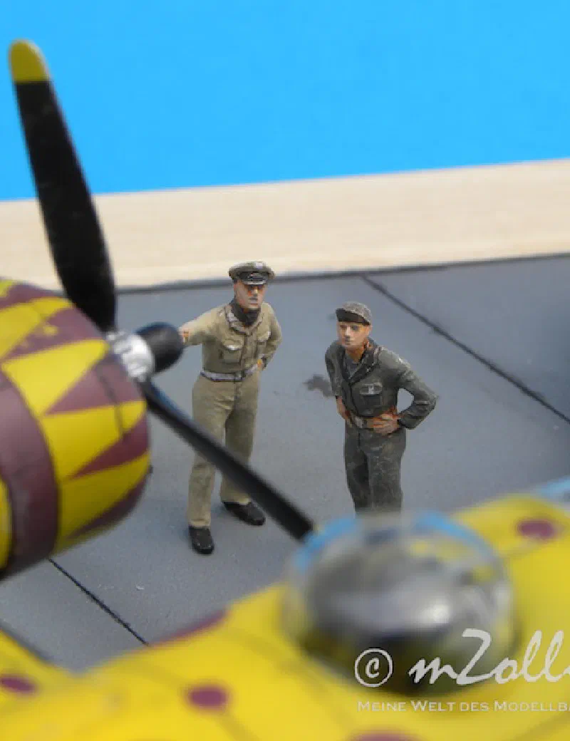 Diorama Leadership